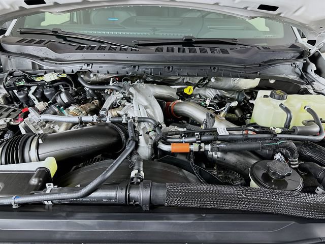 New 2026 Ford F450 Platinum image 32