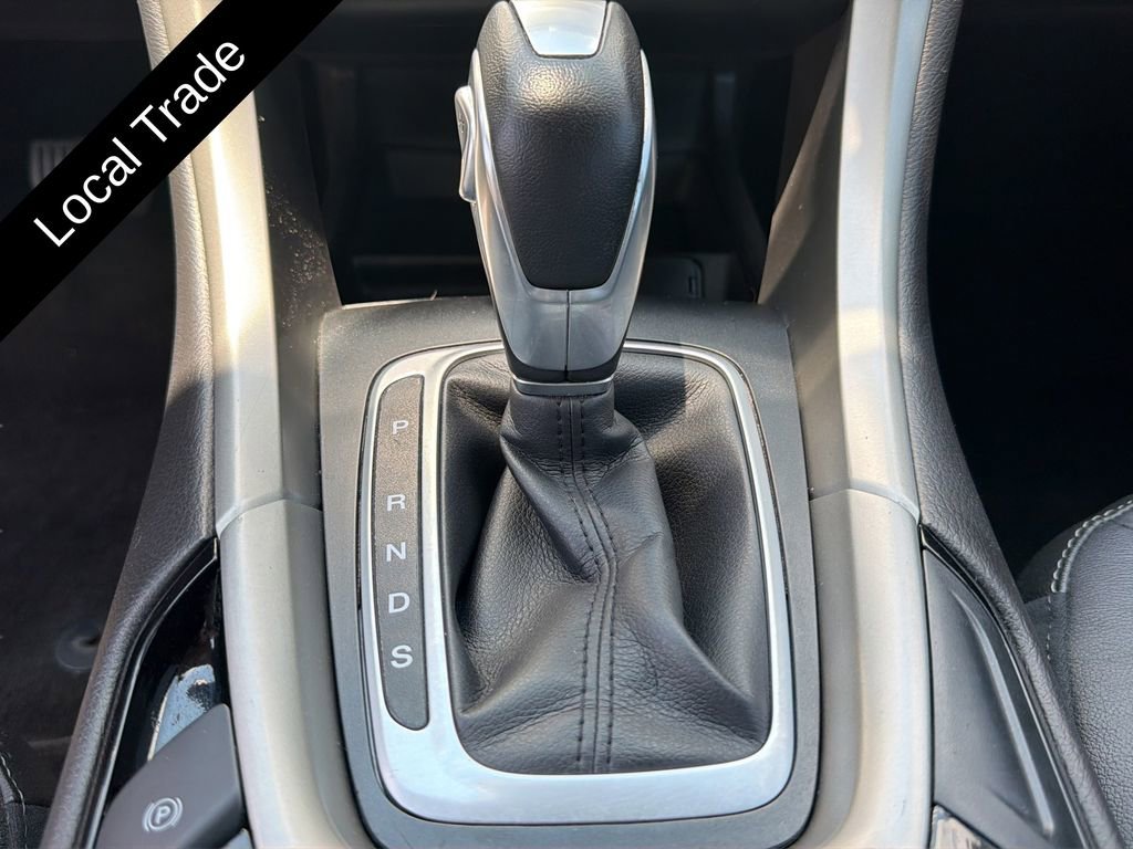 Used 2015 Ford Fusion SE w/ Equipment Group 202A FWD image 30