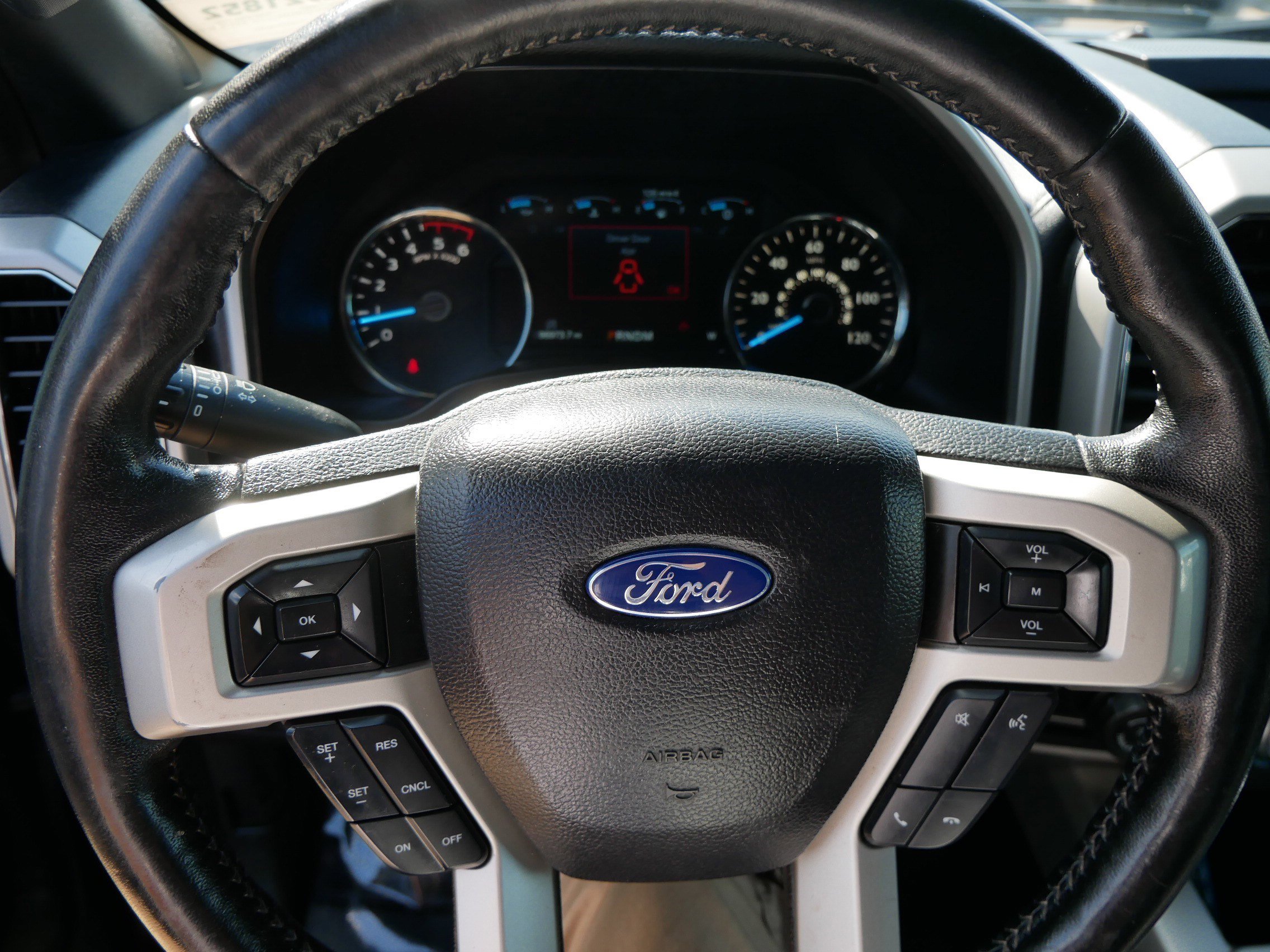 Used 2019 Ford F150 Lariat w/ Equipment Group 502A Luxury image 25