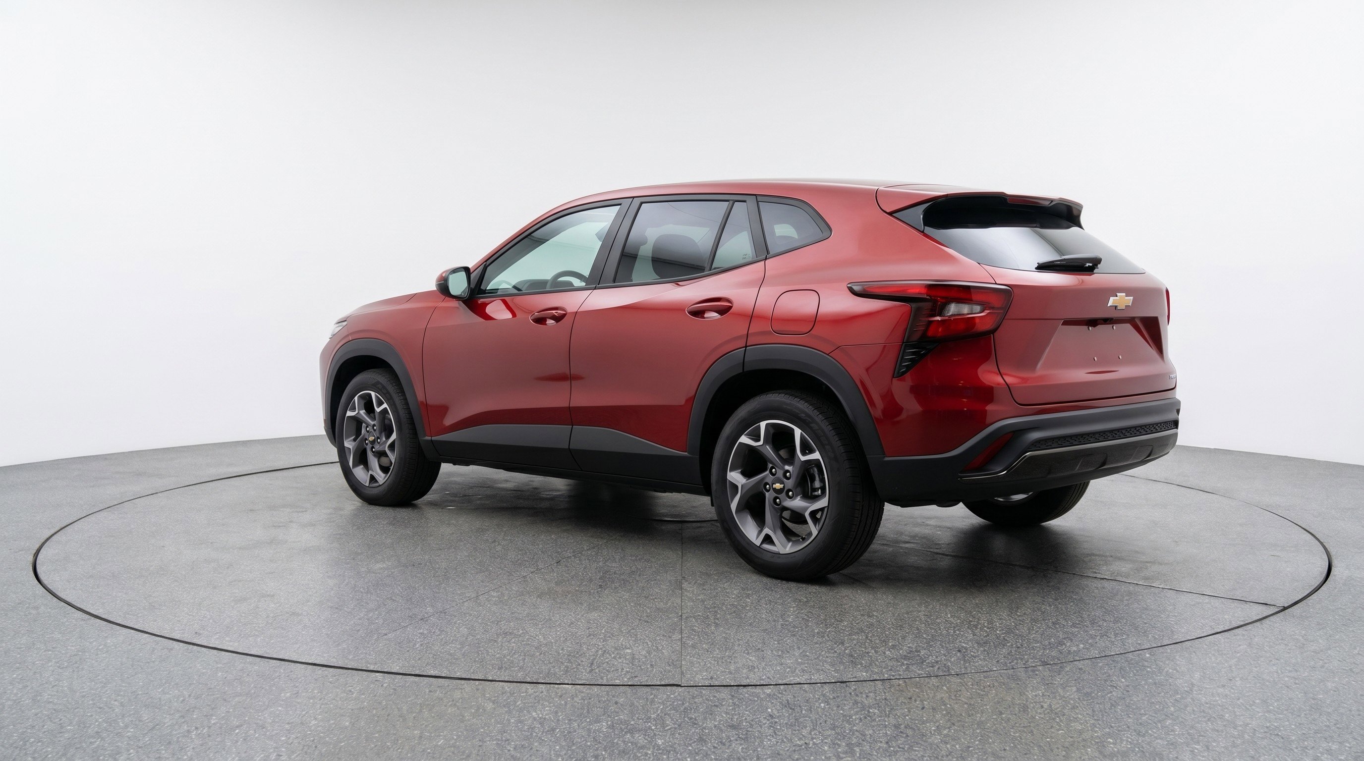 Used 2025 Chevrolet Trax LT FWD image 6