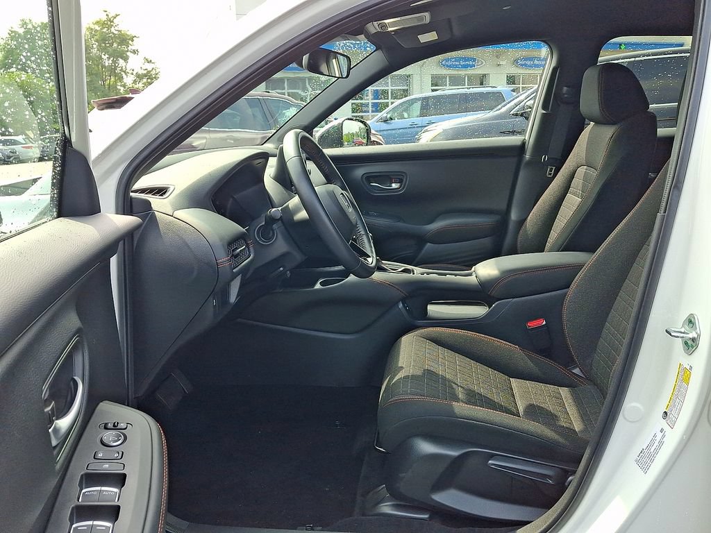 Used 2024 Honda HR-V Sport image 15