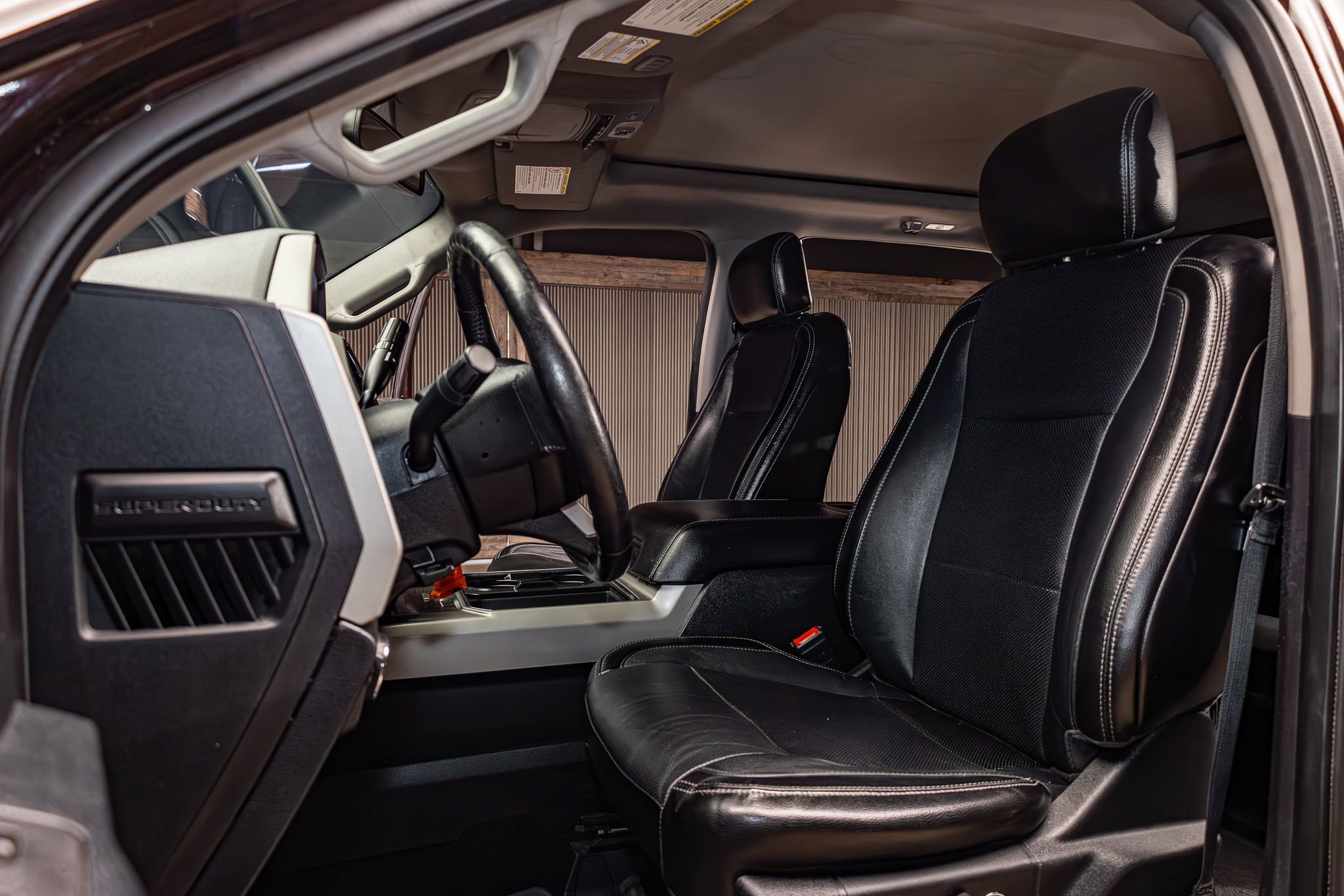 Used 2018 Ford F250 Lariat w/ Lariat Value Package image 19