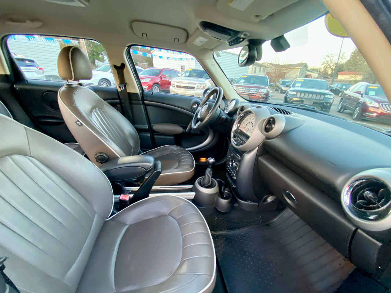 Used 2012 MINI Cooper Countryman S image 9