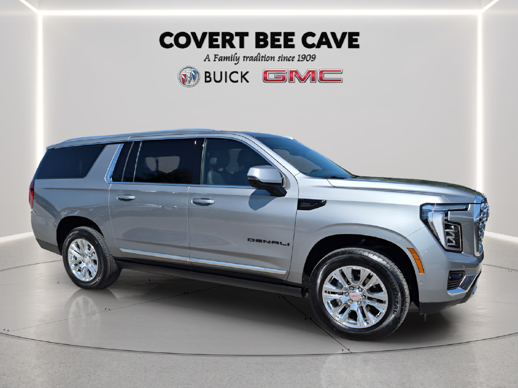 Used 2026 GMC Yukon XL Denali w/ Sun & Power Step Package AWD/4WD image 12