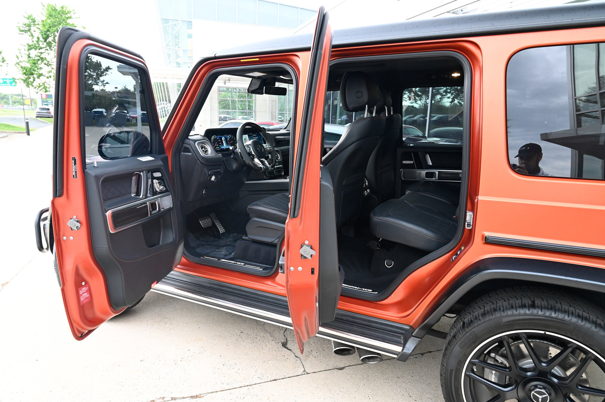 Used 2024 Mercedes-Benz G 63 AMG 4MATIC image 32