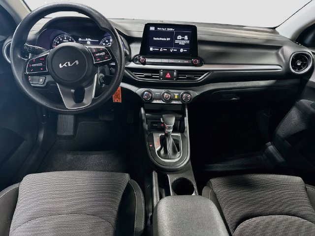 Certified 2023 Kia Forte LXS w/ LXS Technology Package FWD image 25