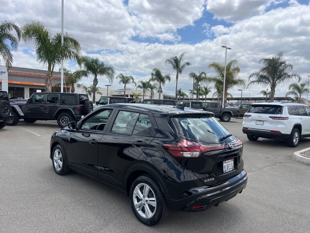 Used 2024 Nissan Kicks S FWD image 6