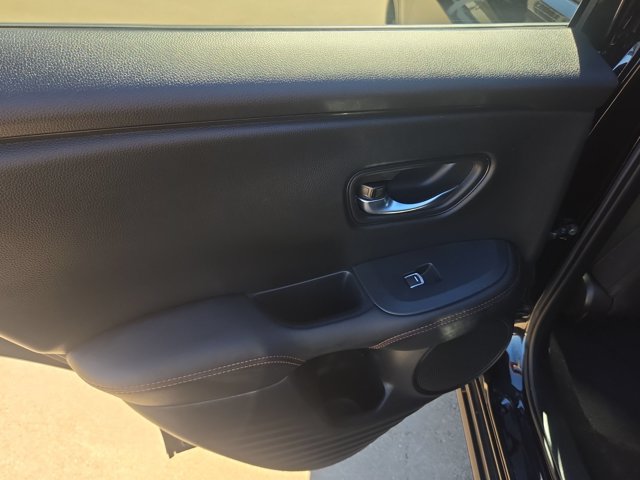 Used 2025 Honda HR-V Sport image 12