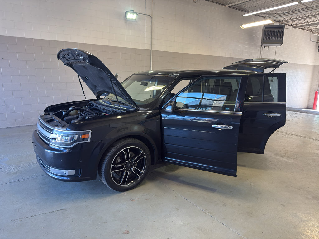 Used 2014 Ford Flex Limited w/ Equipment Group 301A FWD image 11