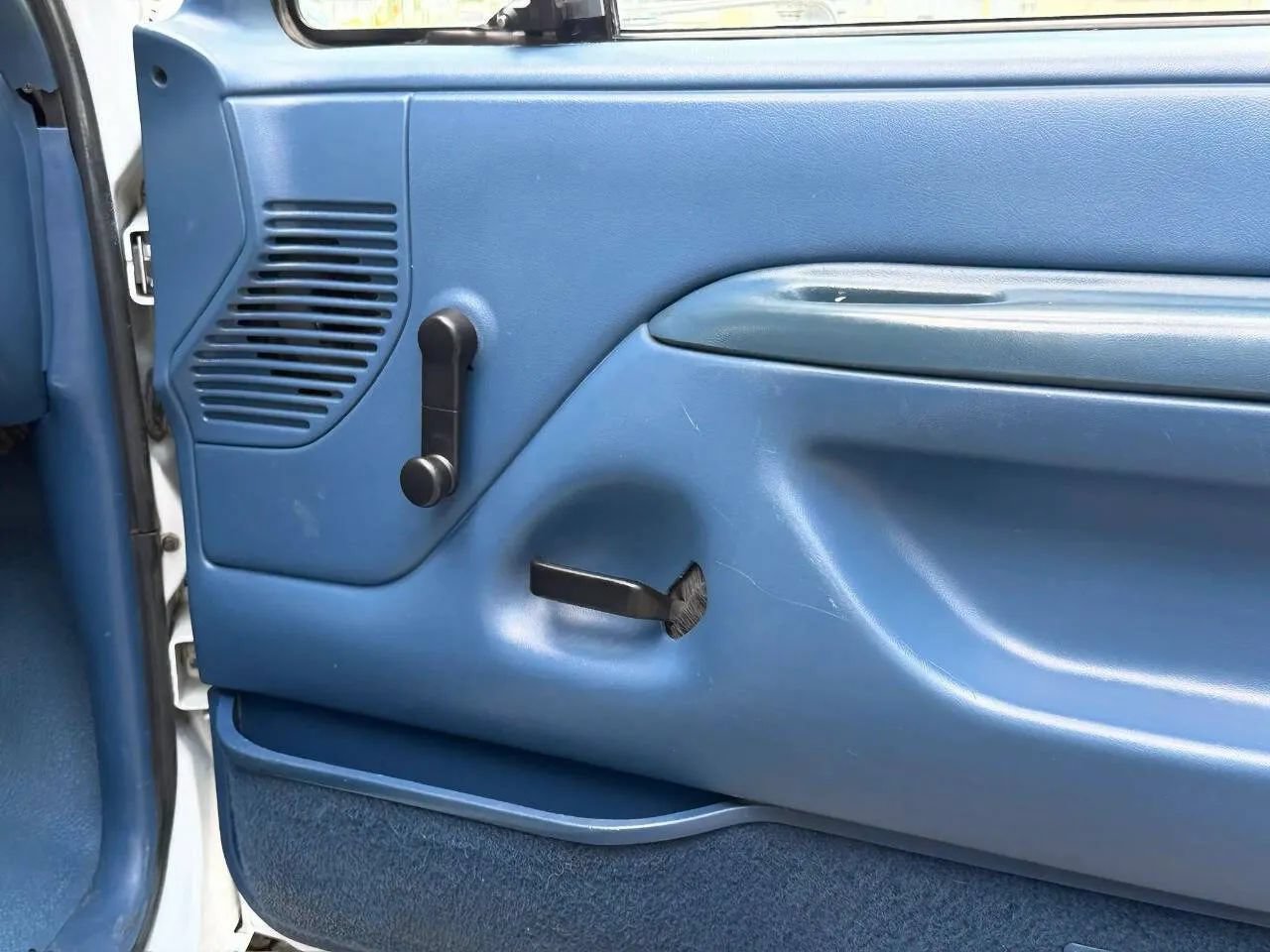 Used 1995 Ford F350 4x4 Crew Cab image 28