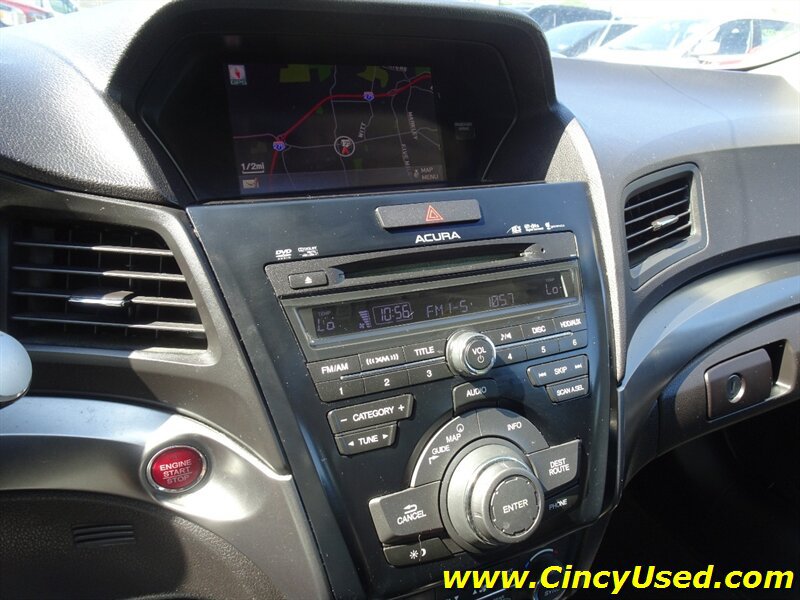 Used 2014 Acura ILX w/ Technology Package FWD image 19