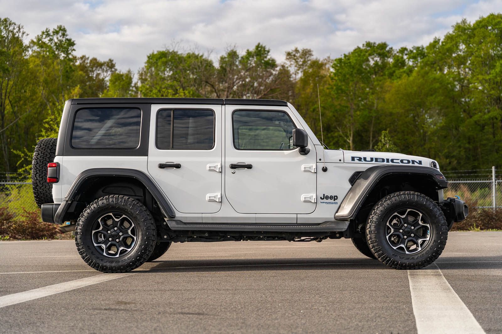 Used 2022 Jeep Wrangler Unlimited Rubicon 4xe image 8