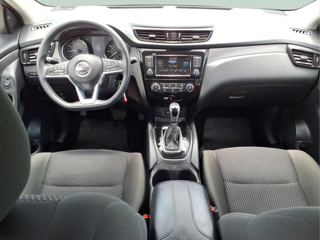 Used 2021 Nissan Rogue Sport S FWD image 17