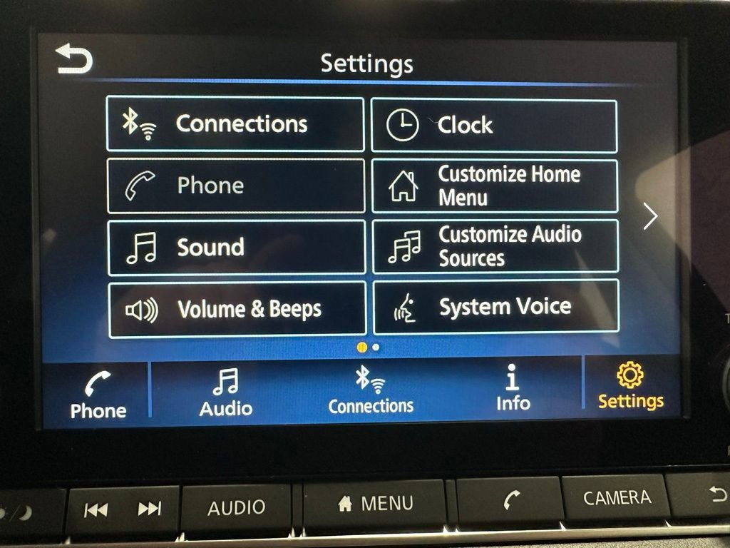 Used 2025 Nissan Sentra SV FWD image 32