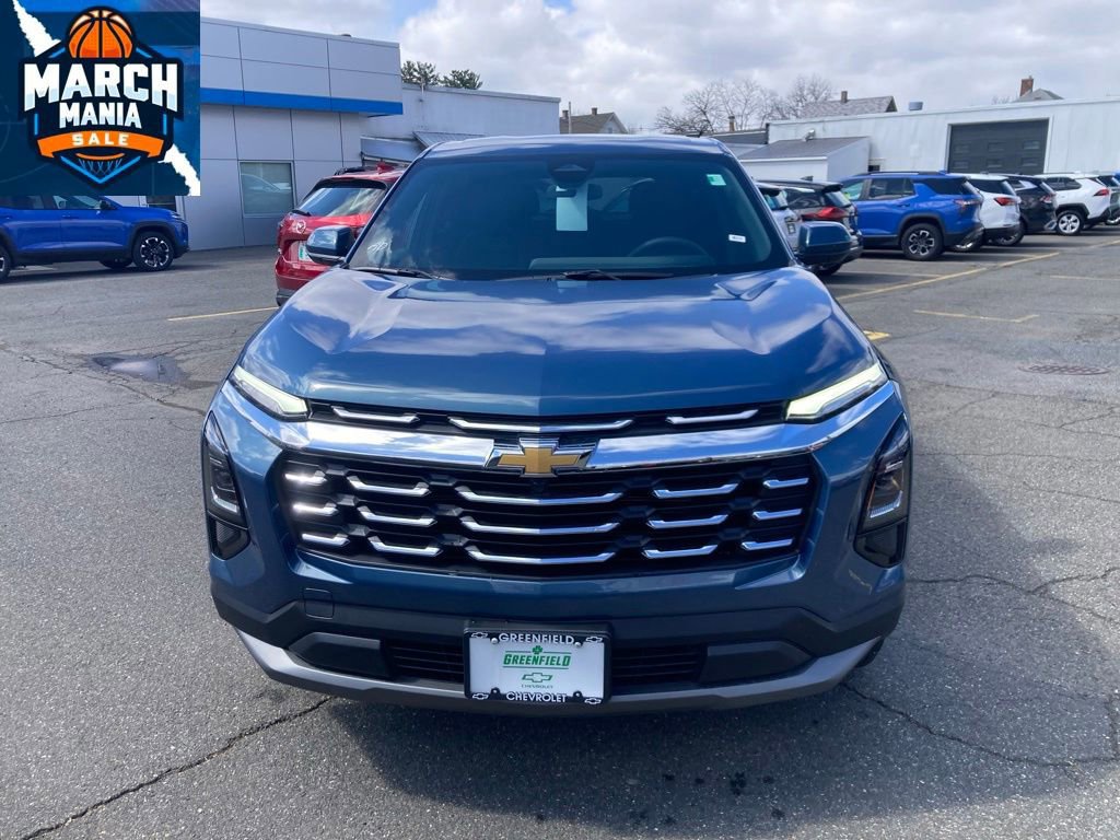 New 2026 Chevrolet Equinox LT image 2