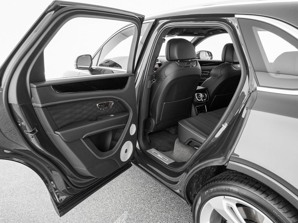 New 2026 Bentley Bentayga AWD/4WD image 25