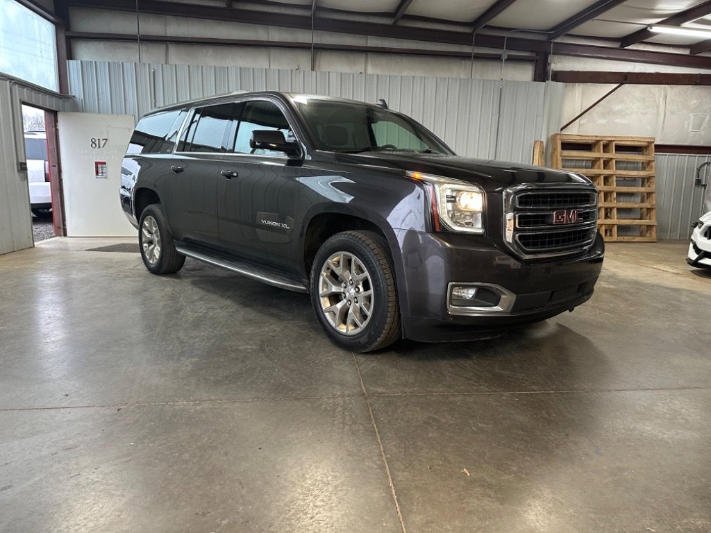Used 2015 GMC Yukon XL SLT w/ Open Road Package image 1