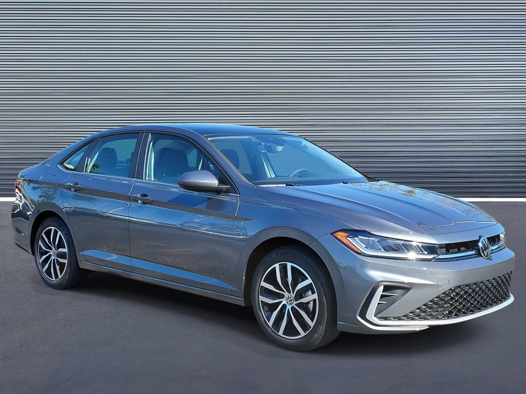 New 2026 Volkswagen Jetta SE FWD image 2