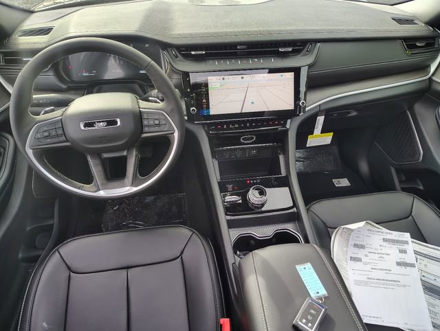 New 2026 Jeep Grand Cherokee Limited image 16