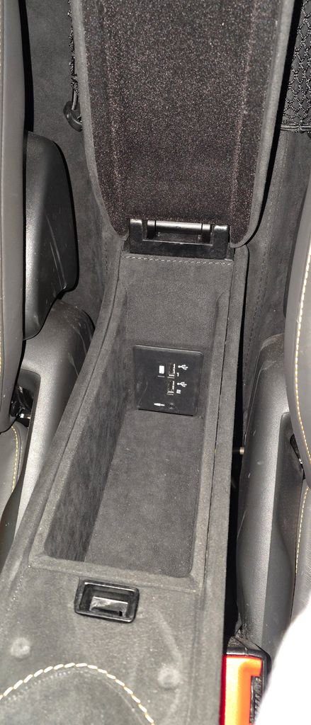 Used 2018 McLaren 720S image 35