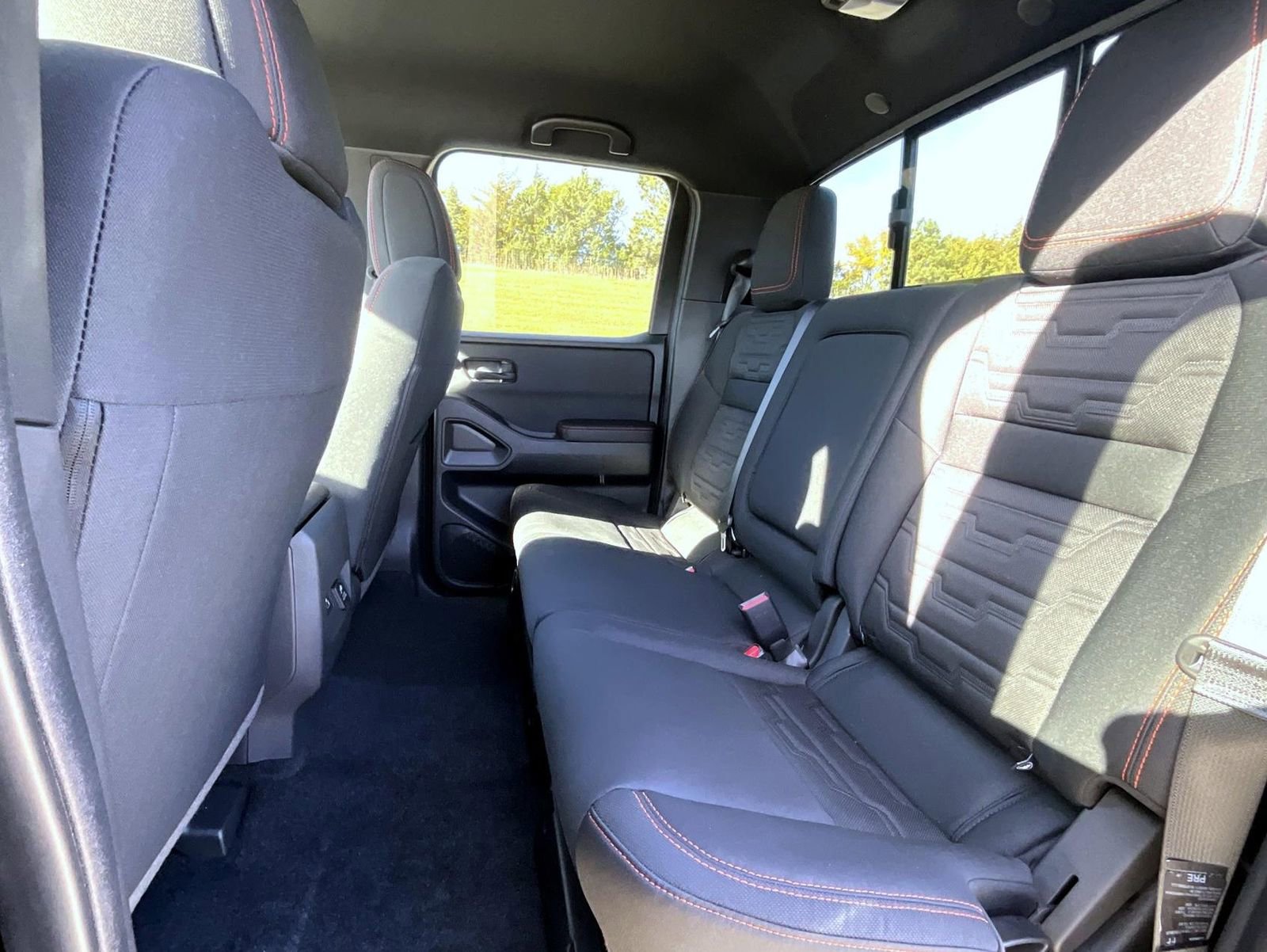 New 2026 Nissan Frontier PRO-4X w/ Pro-4x Convenience Package image 11