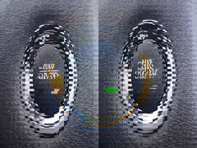 Used 2013 Cadillac XTS Premium image 20