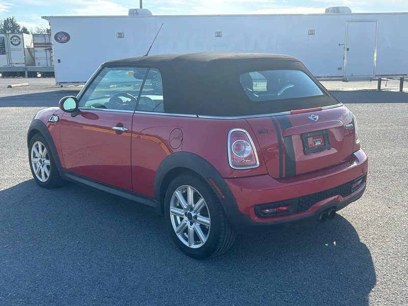 Used 2015 MINI Cooper S image 10