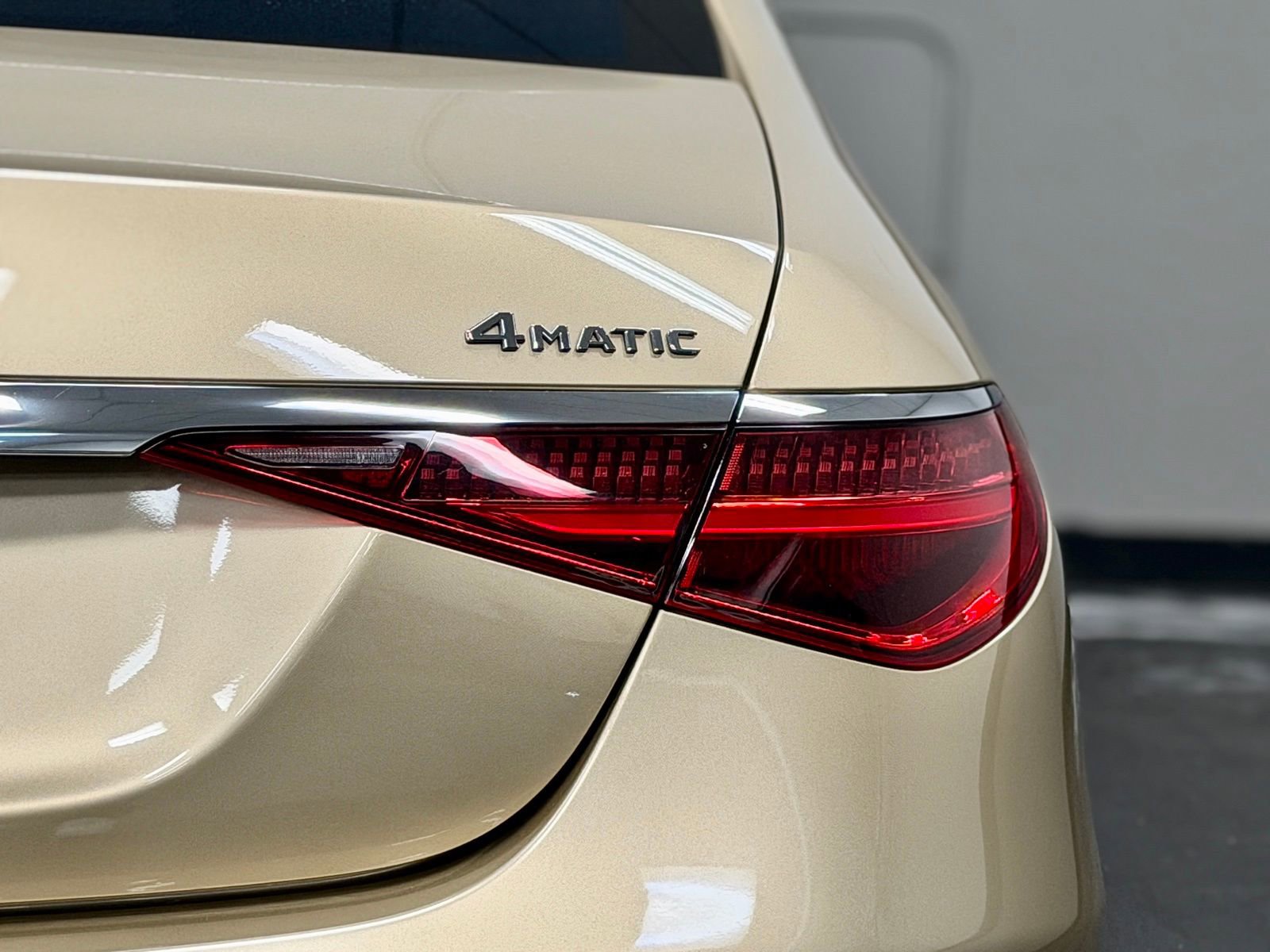 Certified 2022 Mercedes-Benz S 500 4MATIC image 13