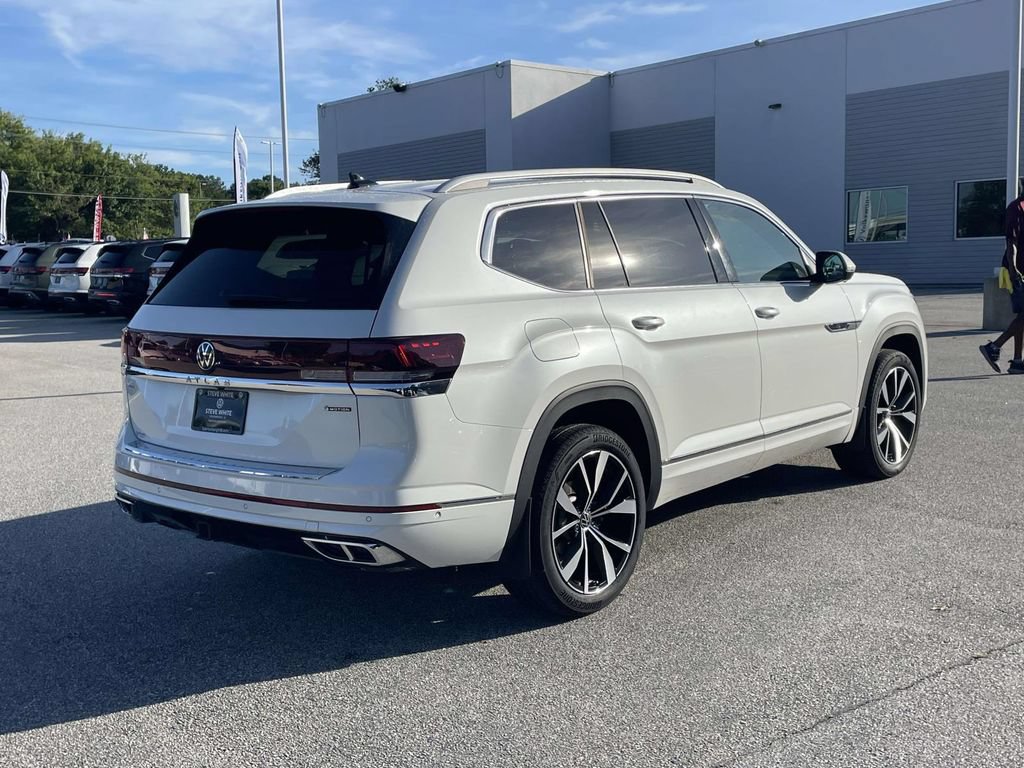 Certified 2024 Volkswagen Atlas SEL Premium R-Line AWD/4WD image 8