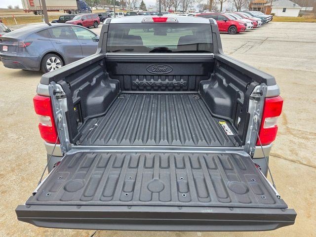 Used 2024 Ford Maverick XLT w/ XLT Luxury Package AWD/4WD image 10
