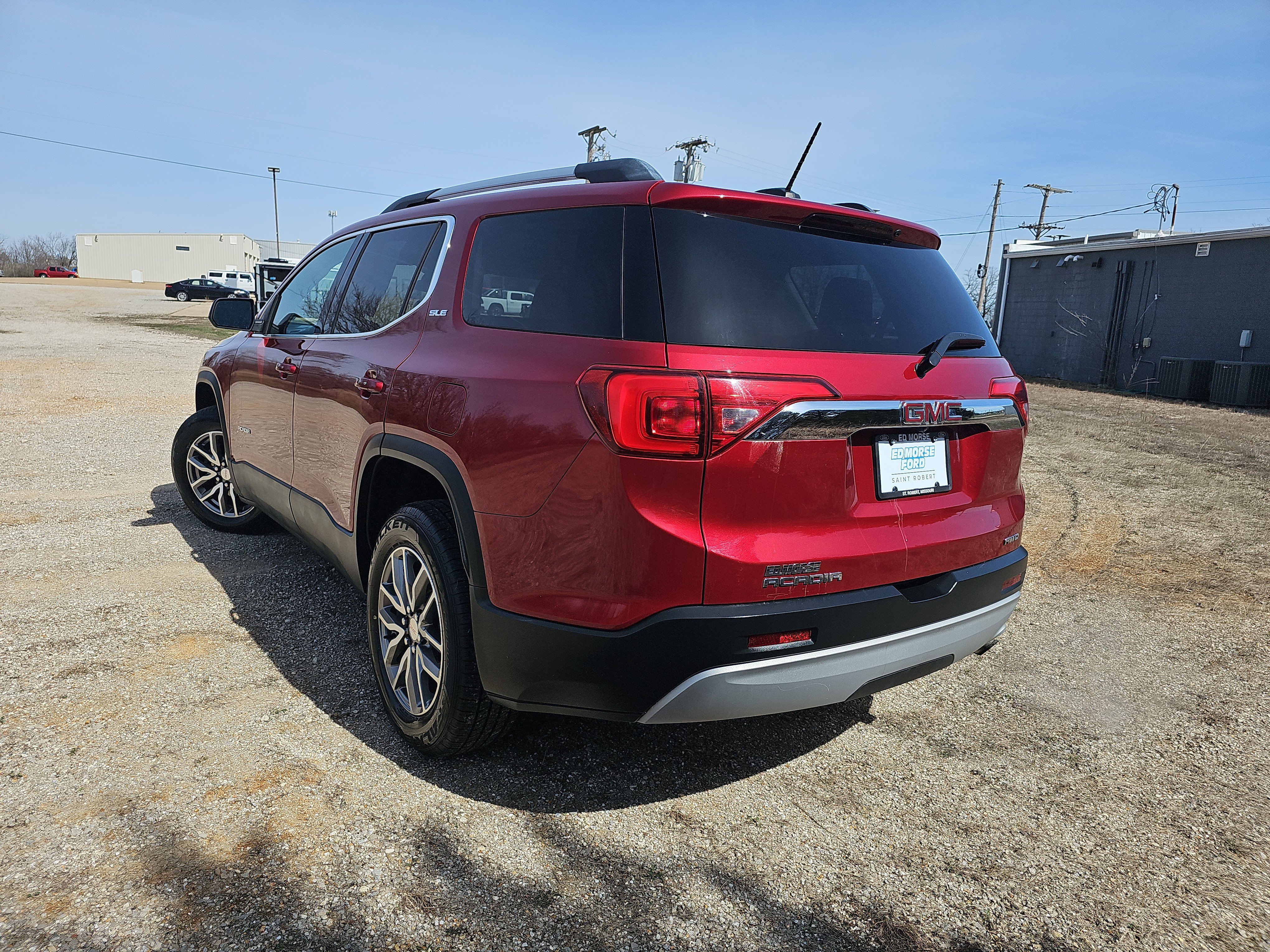 Used 2019 GMC Acadia SLE image 6