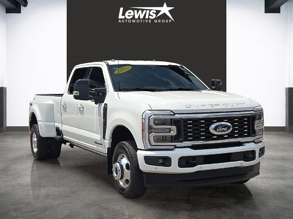Used 2026 Ford F350 Platinum AWD/4WD image 6