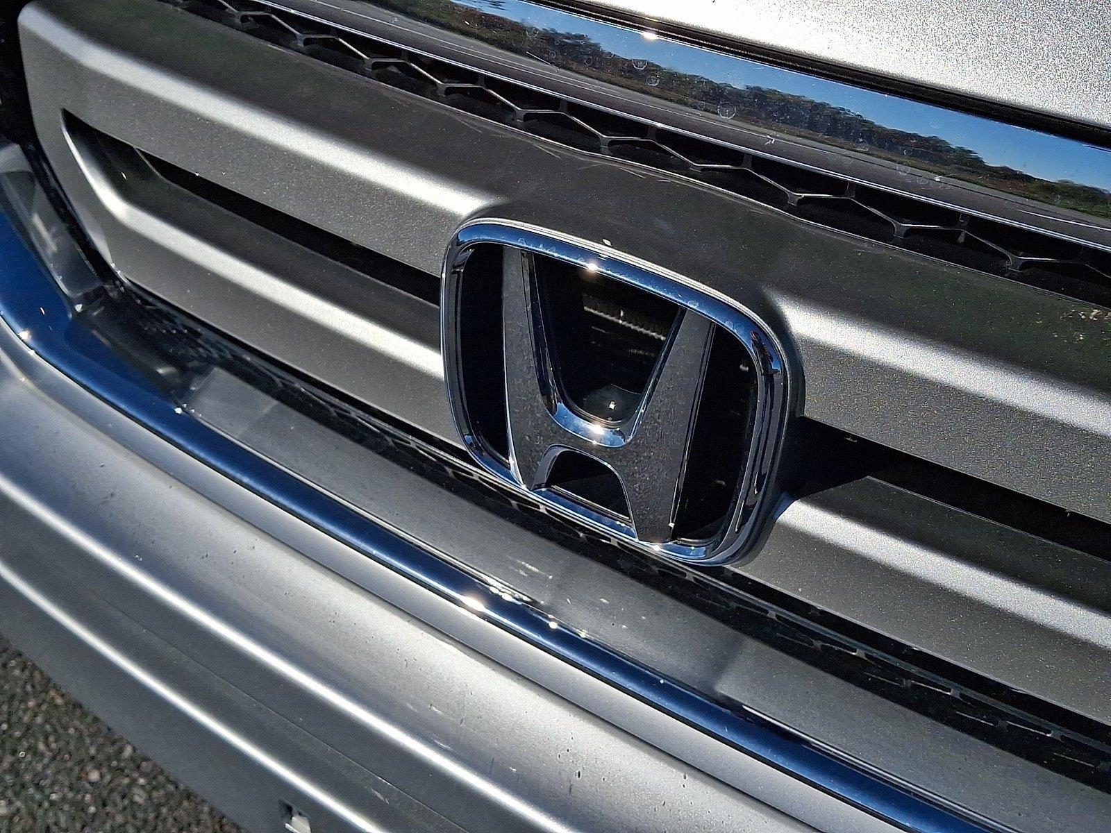 Used 2010 Honda Ridgeline RTS image 30