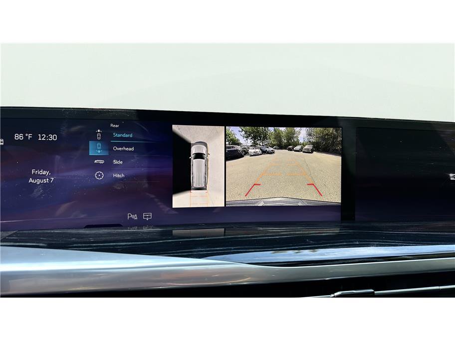 Used 2025 Cadillac Escalade ESV Sport w/ Touring Package AWD/4WD image 39