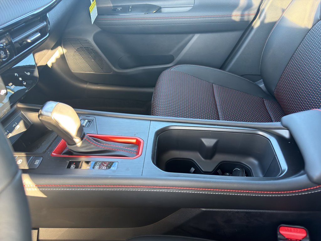 New 2026 Nissan Kicks SR w/ SR Premium Package image 29