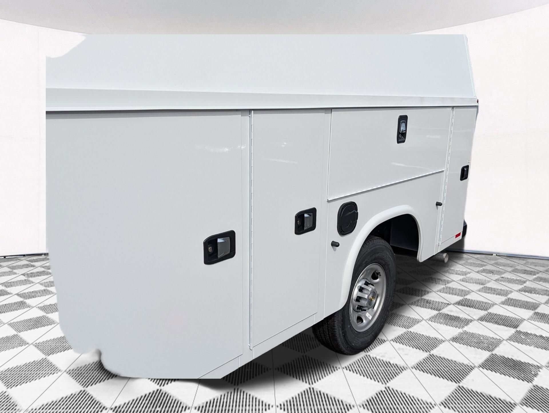 New 2026 Chevrolet Express 3500 w/ Power Convenience Package image 5