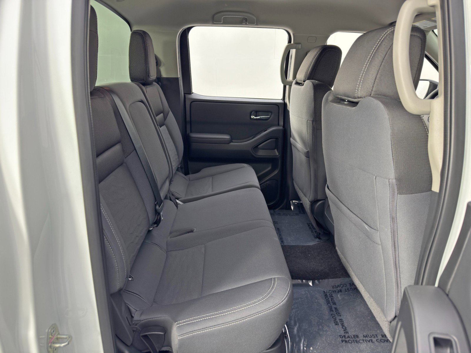 Used 2022 Nissan Frontier SV image 31