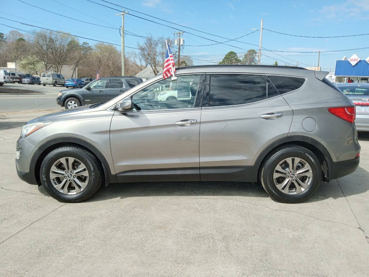 Used 2014 Hyundai Santa Fe Sport w/ Premium Equipment Package 03 FWD image 3