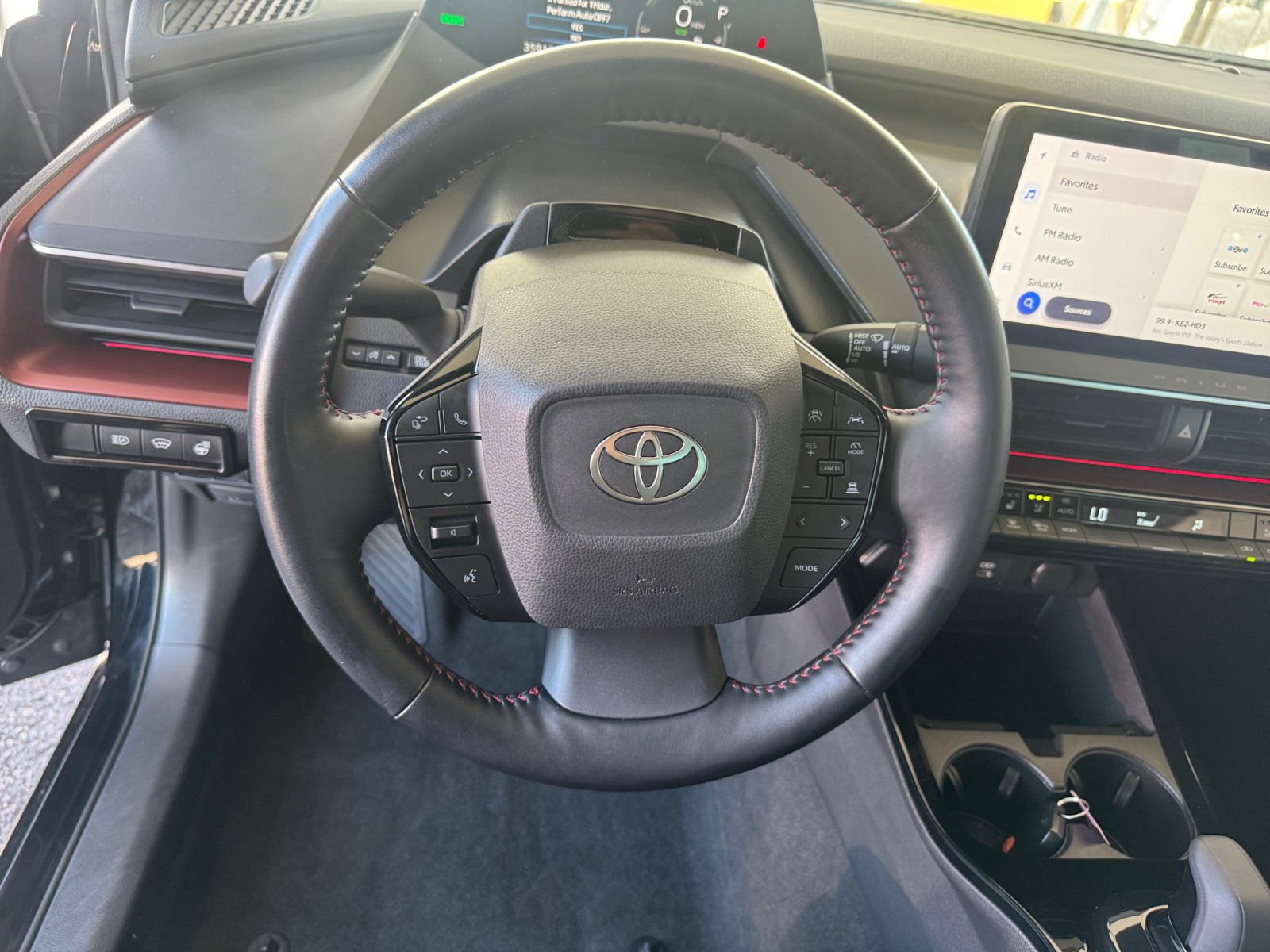 Used 2024 Toyota Prius Prime Premium w/ Advanced Technology Package FWD image 15