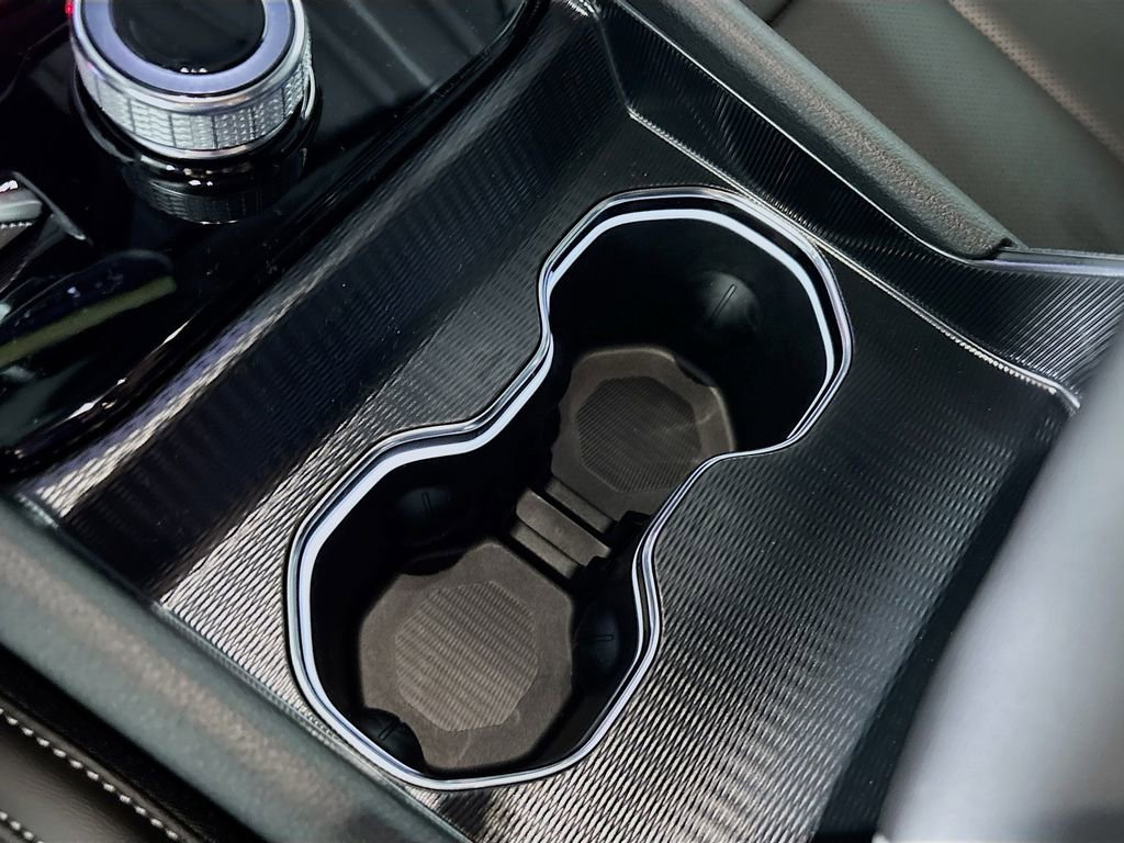 New 2025 Jeep Grand Cherokee Limited w/ Luxury Tech Group II image 15