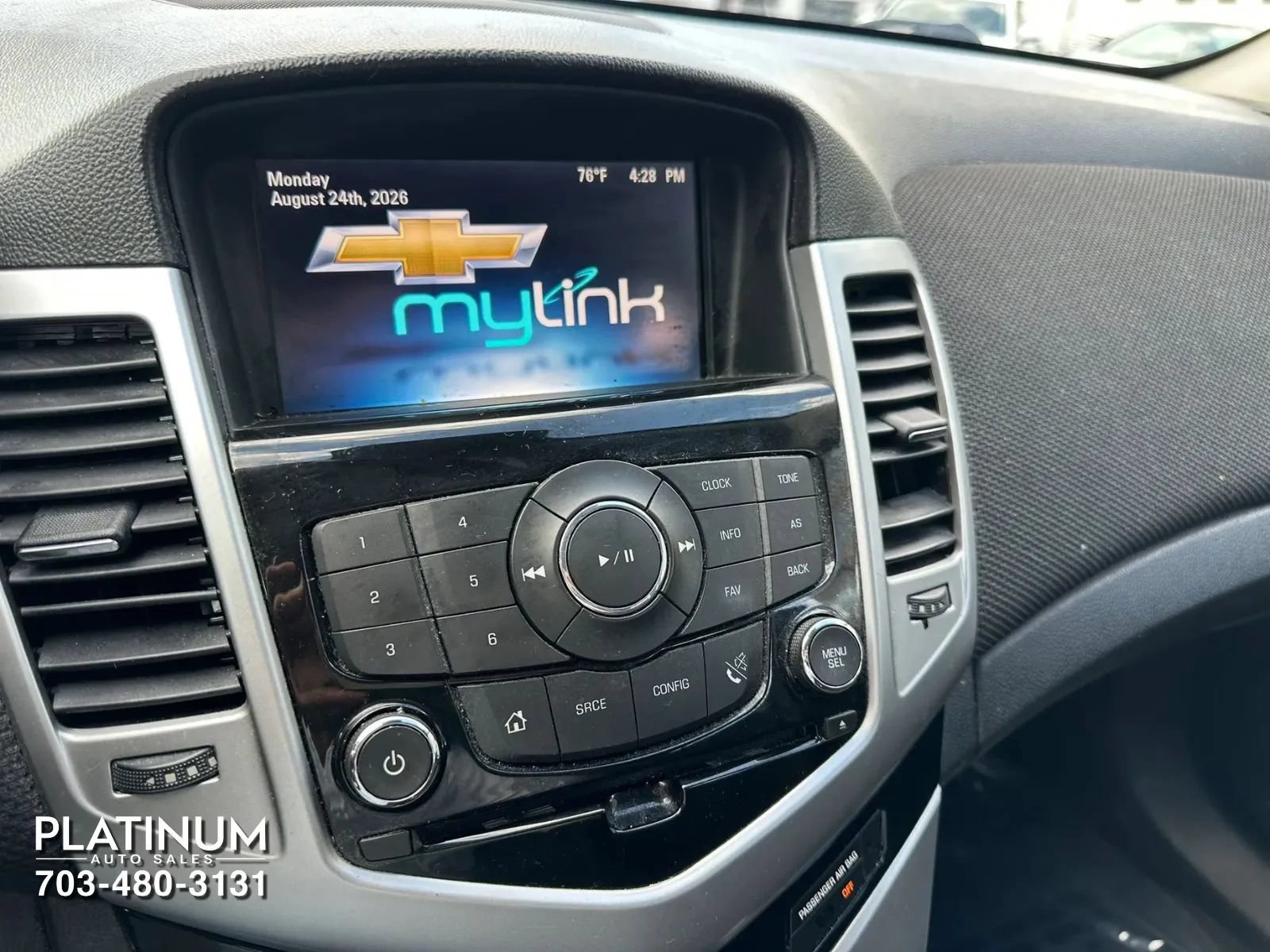 Used 2015 Chevrolet Cruze LT w/ RS Package FWD image 12
