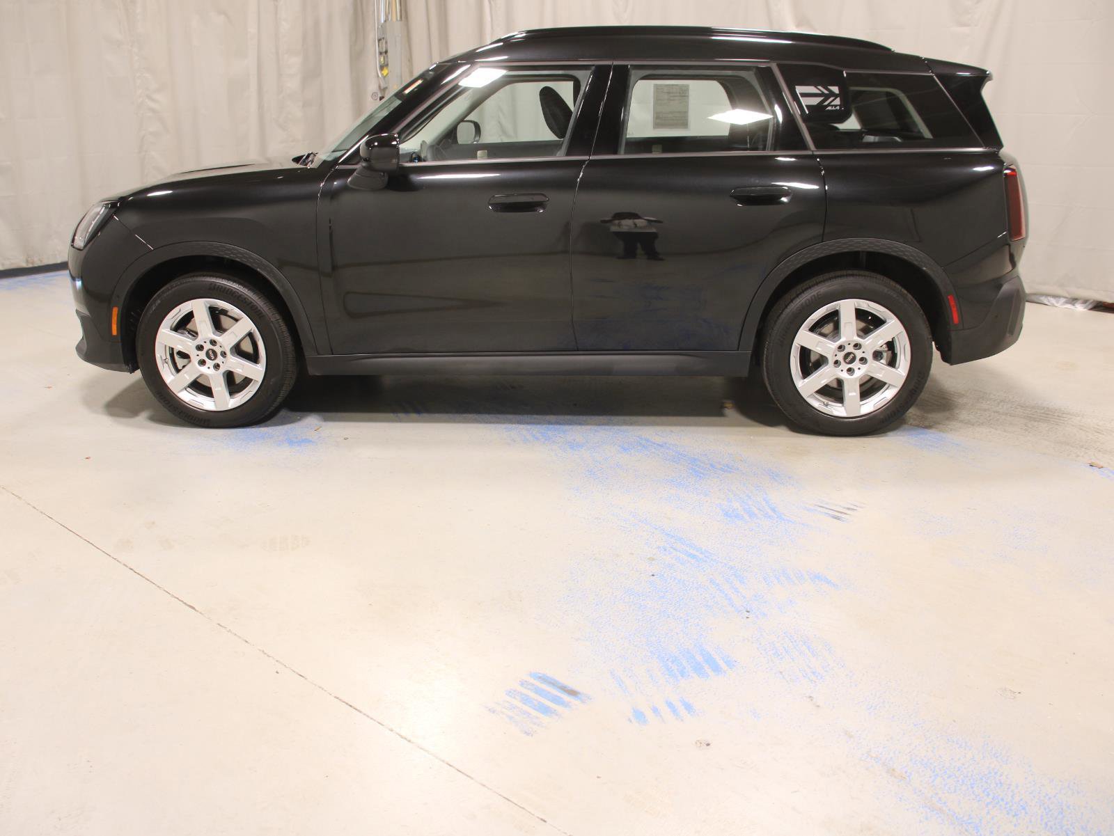 Certified 2025 MINI Cooper Countryman S image 6