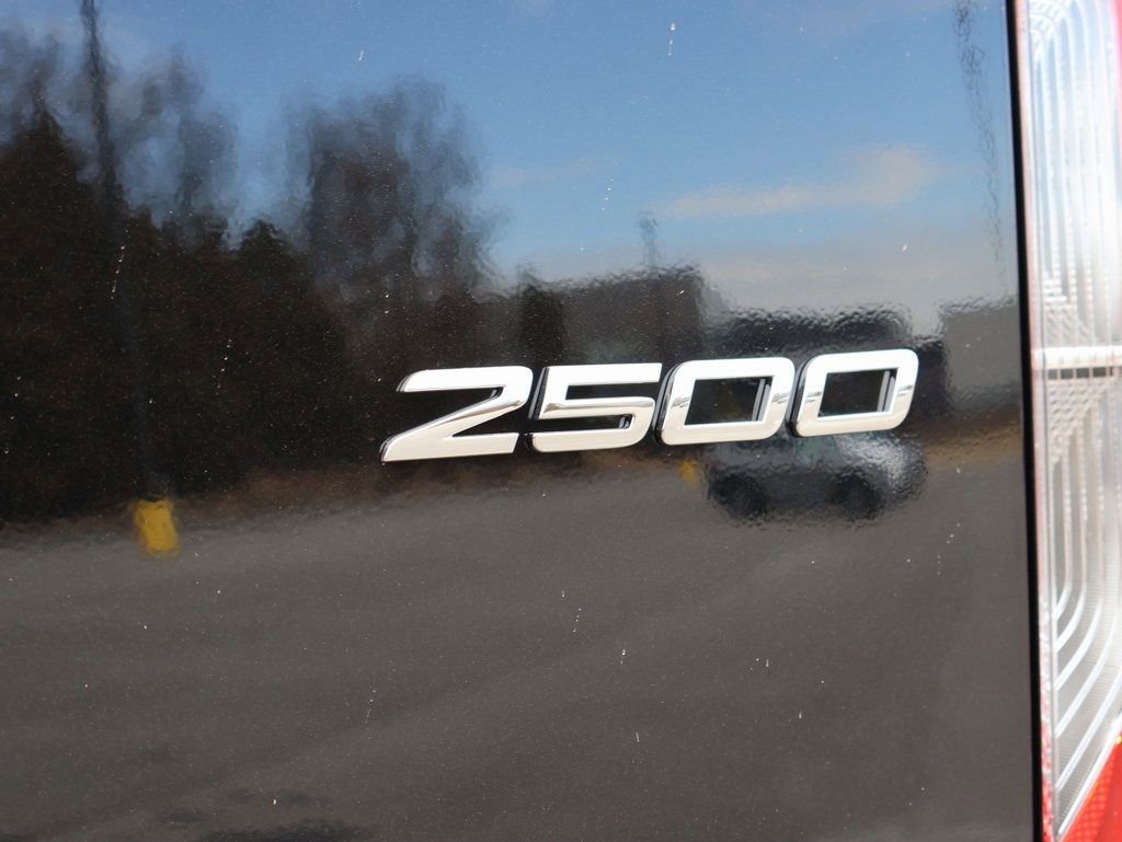 New 2026 Mercedes-Benz Sprinter 144 Cargo image 9