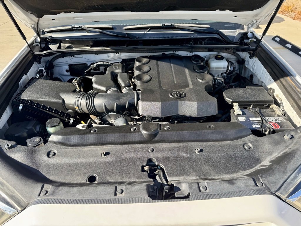 Used 2017 Toyota 4Runner SR5 Premium image 44