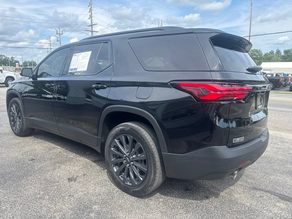 Used 2023 Chevrolet Traverse RS w/ LPO, Floor Liner Package FWD image 5