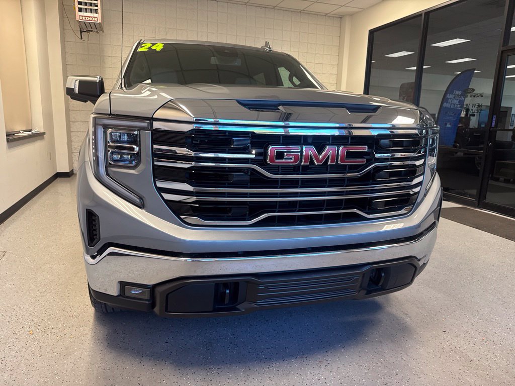Used 2024 GMC Sierra 1500 SLT w/ LPO, GMC Protection Package AWD/4WD image 37
