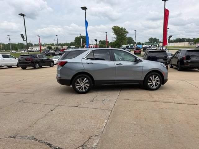 Used 2024 Chevrolet Equinox LT w/ LPO, Floor Liner Package AWD/4WD image 6