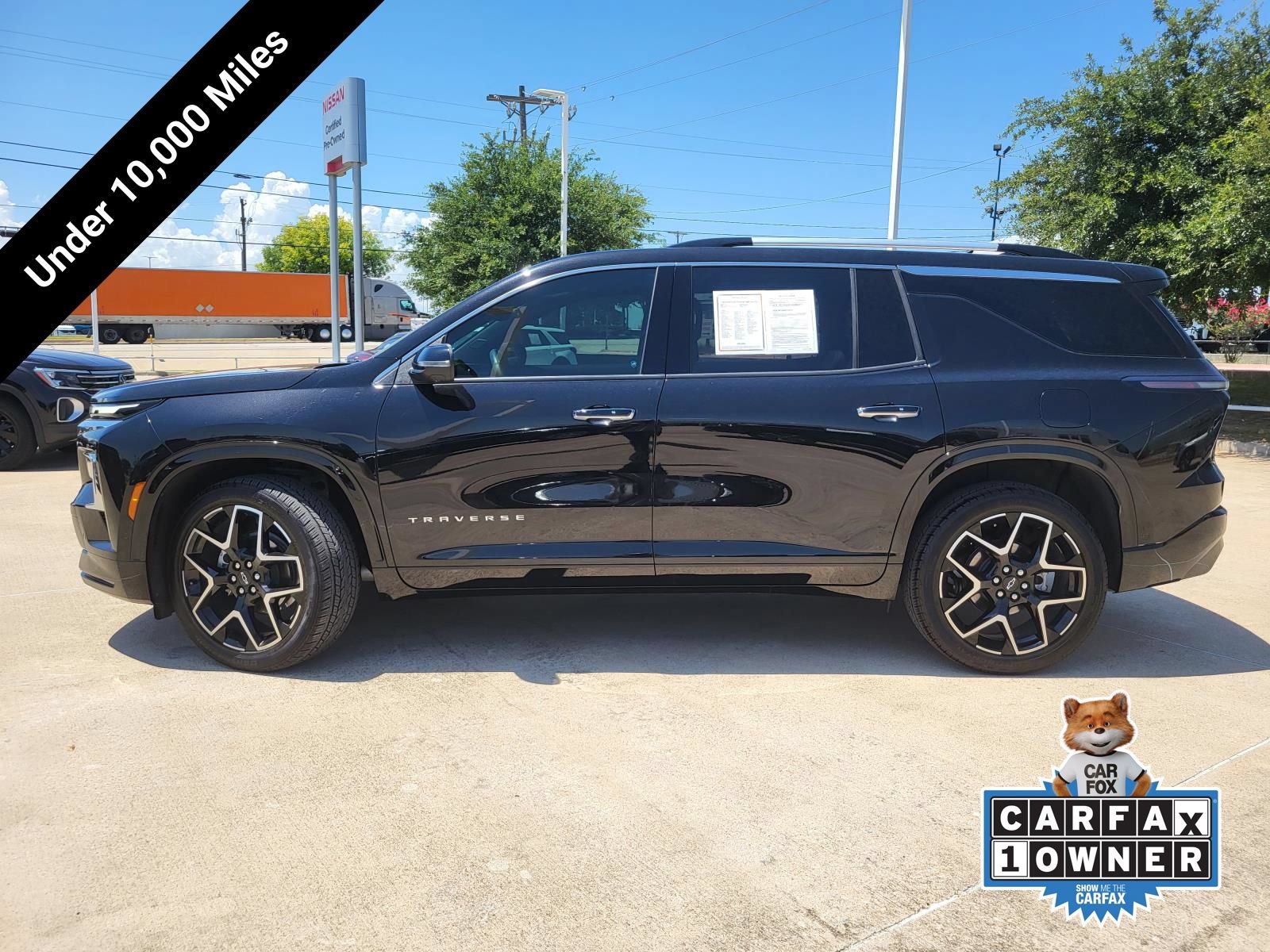 Used 2025 Chevrolet Traverse High Country FWD image 8