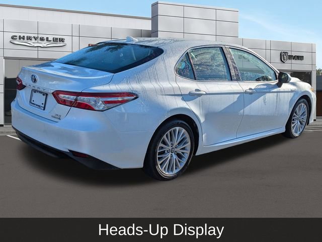 Used 2020 Toyota Camry XLE image 4