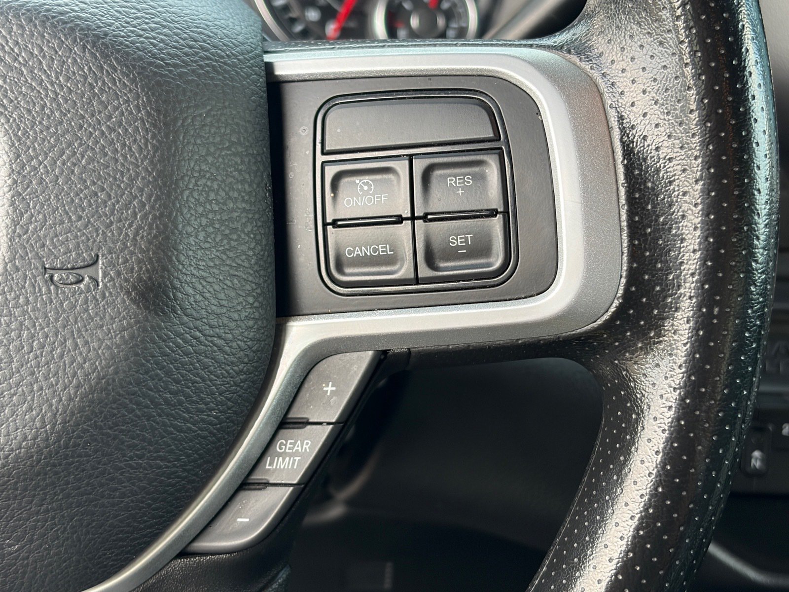 Used 2022 RAM 2500 Big Horn AWD/4WD image 22
